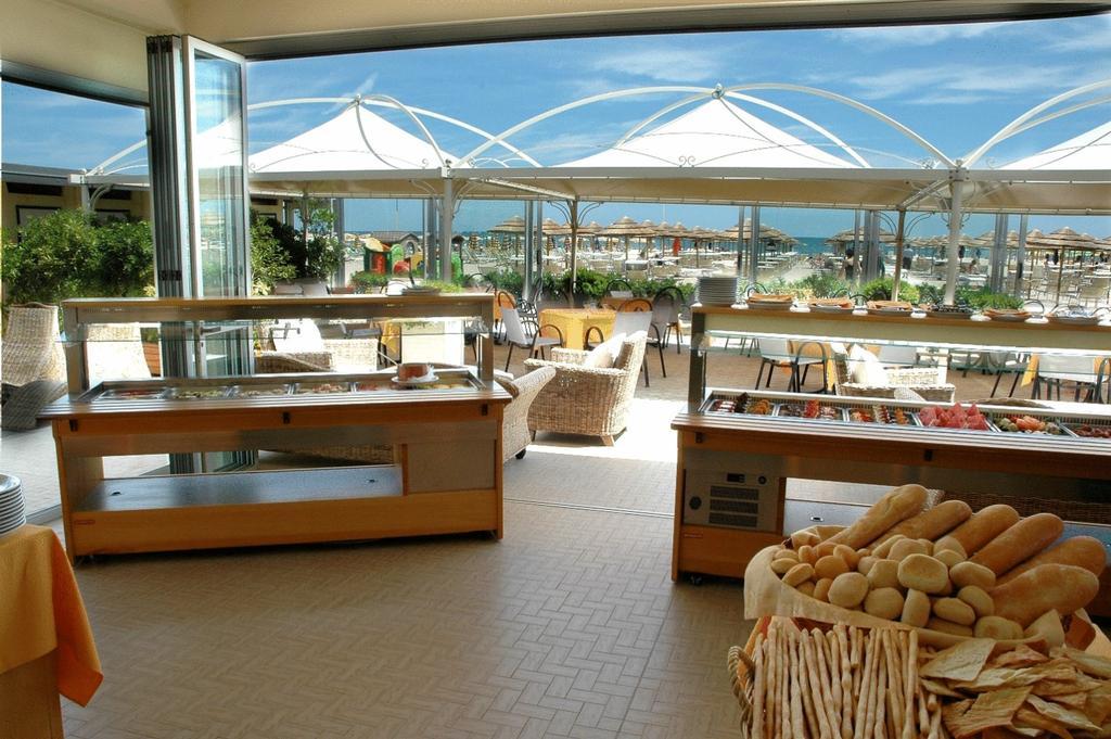 Palace Hotel Milano Marittima Eksteriør billede