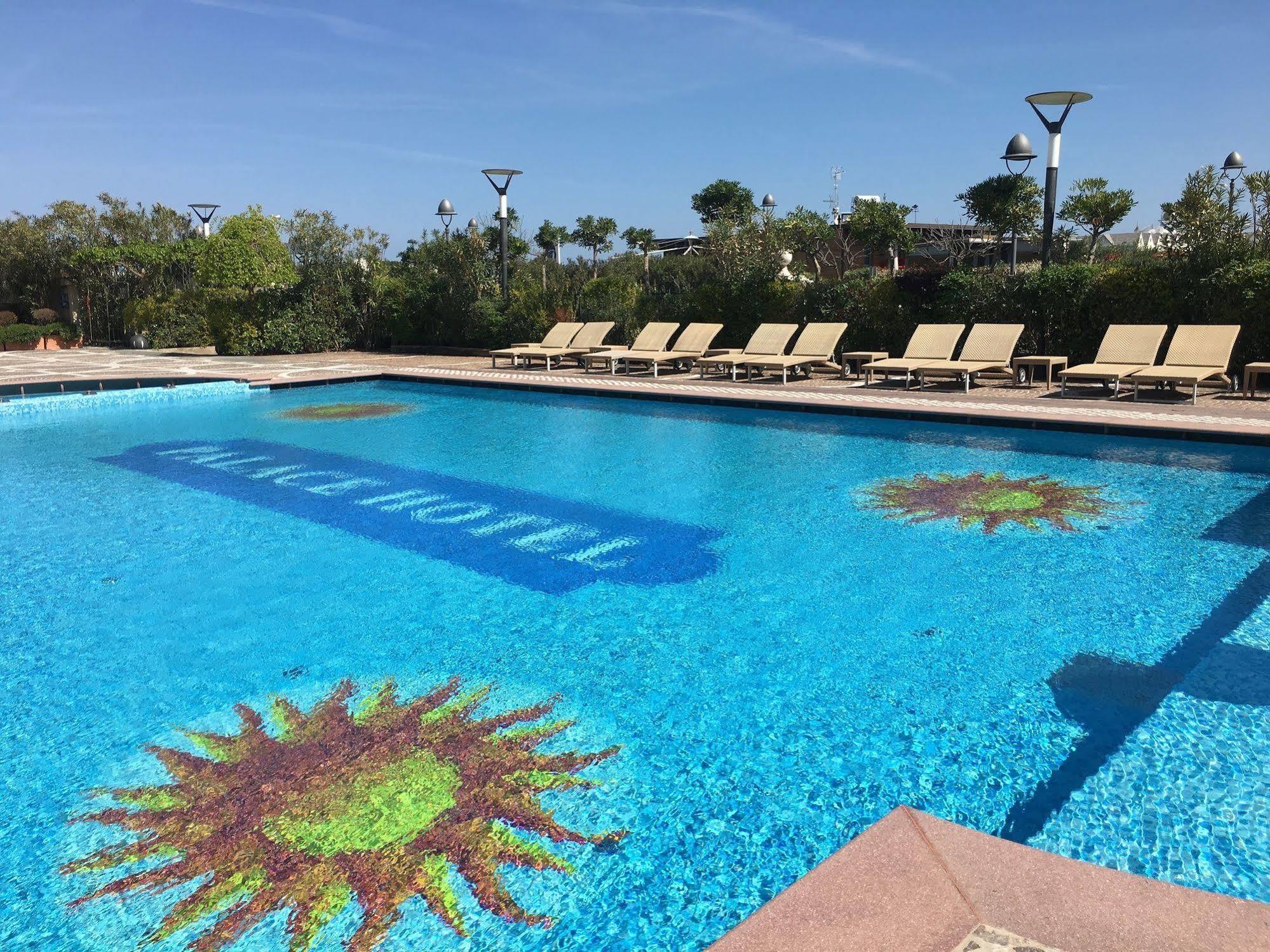 Palace Hotel Milano Marittima Eksteriør billede