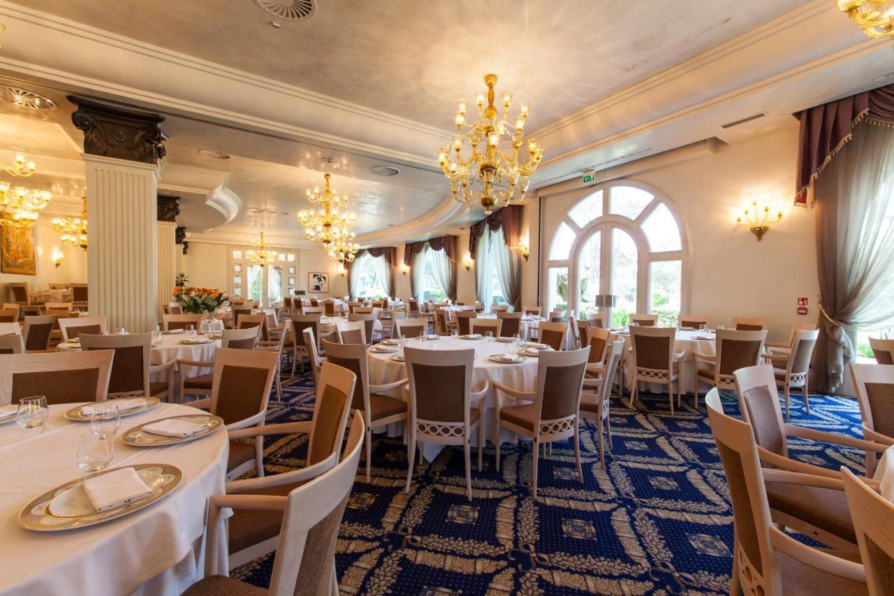 Palace Hotel Milano Marittima Eksteriør billede